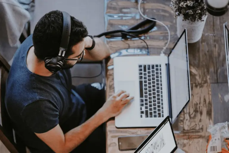 giai-ma-bi-mat-dang-sau-so-thich-co-am-thanh-cho-vui-tainhat-khoadan-tri-1docx-1668390658283